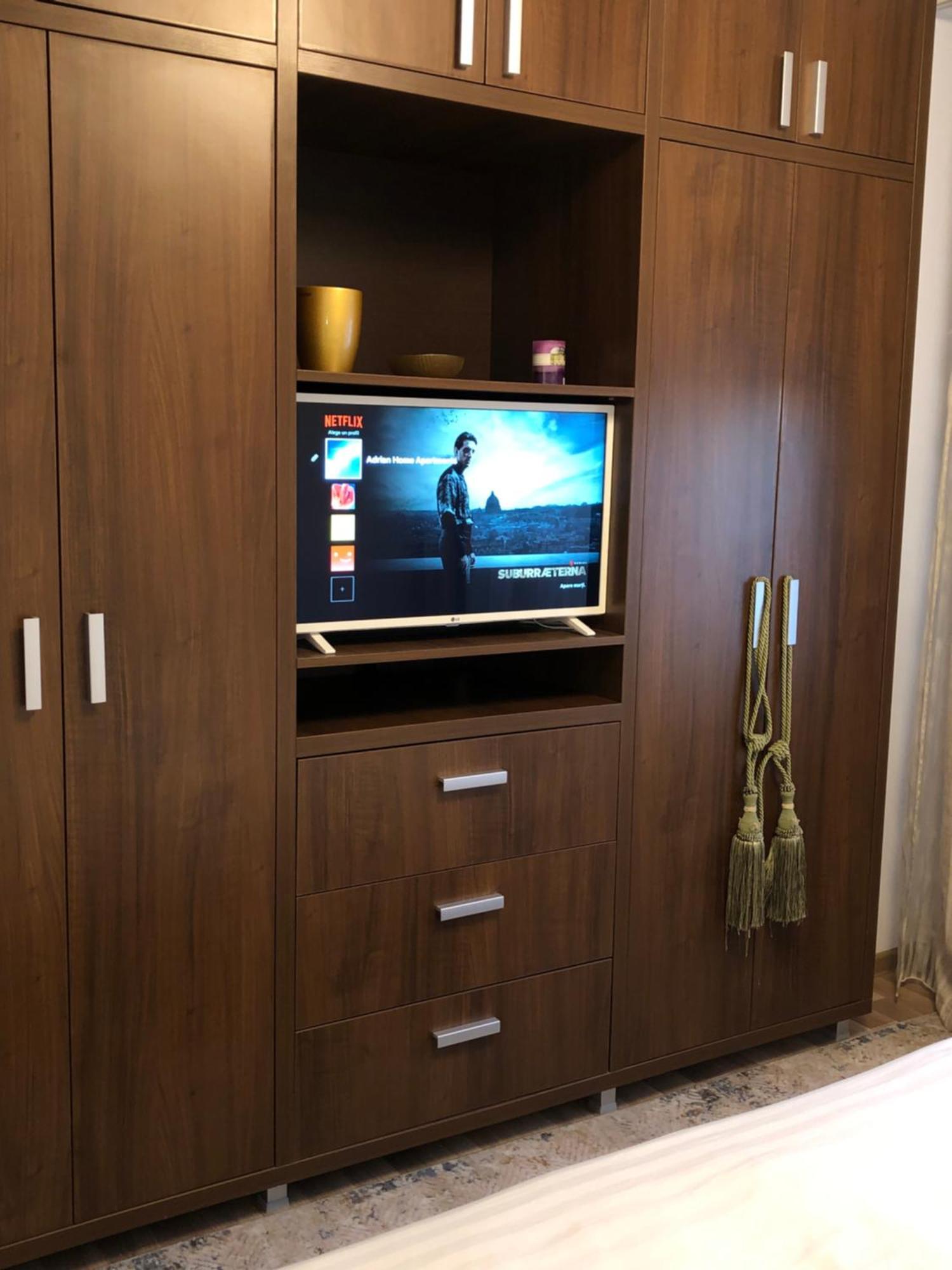 Adrian Home Mega Ploieşti Exteriér fotografie